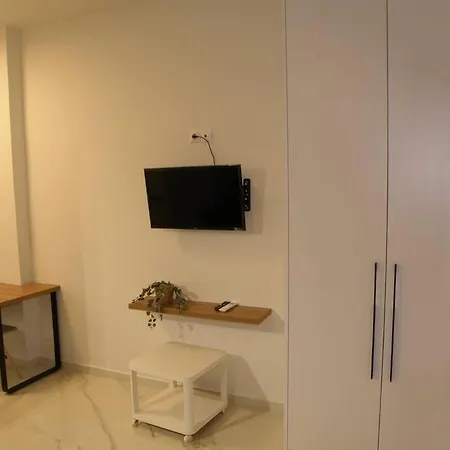 Apartamento Modern Lifestyle Flat Close To The Sea. *